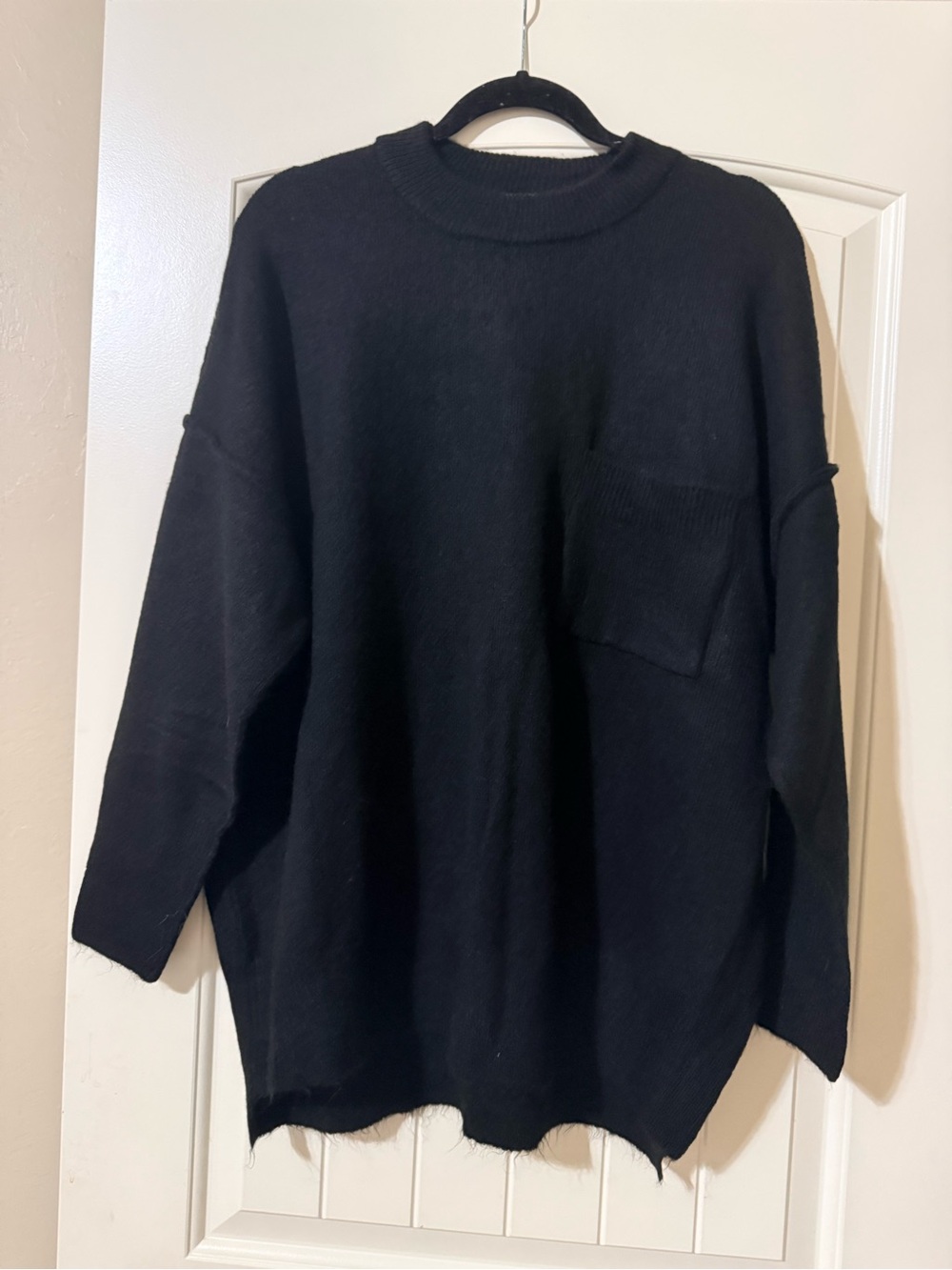 Zenana Black Oversized Lightweight Crewneck Sweater with Chest Pocket NWOT